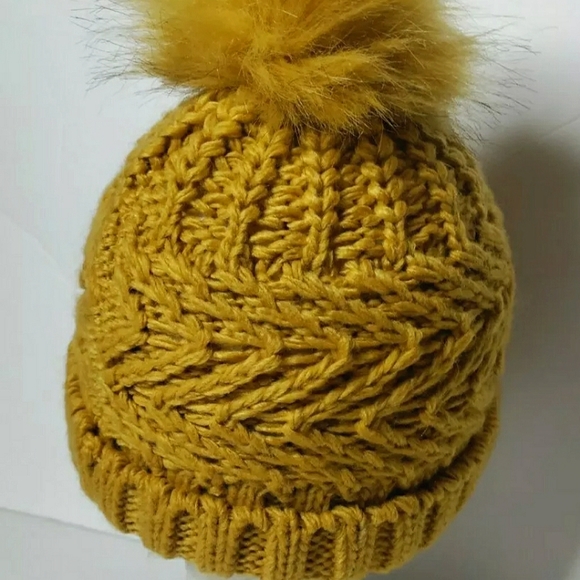 NEW! Westloop Knit Pom Cuff Beanie (Women Winter Hat Skull Cap & Gloves Set). - Picture 9 of 14